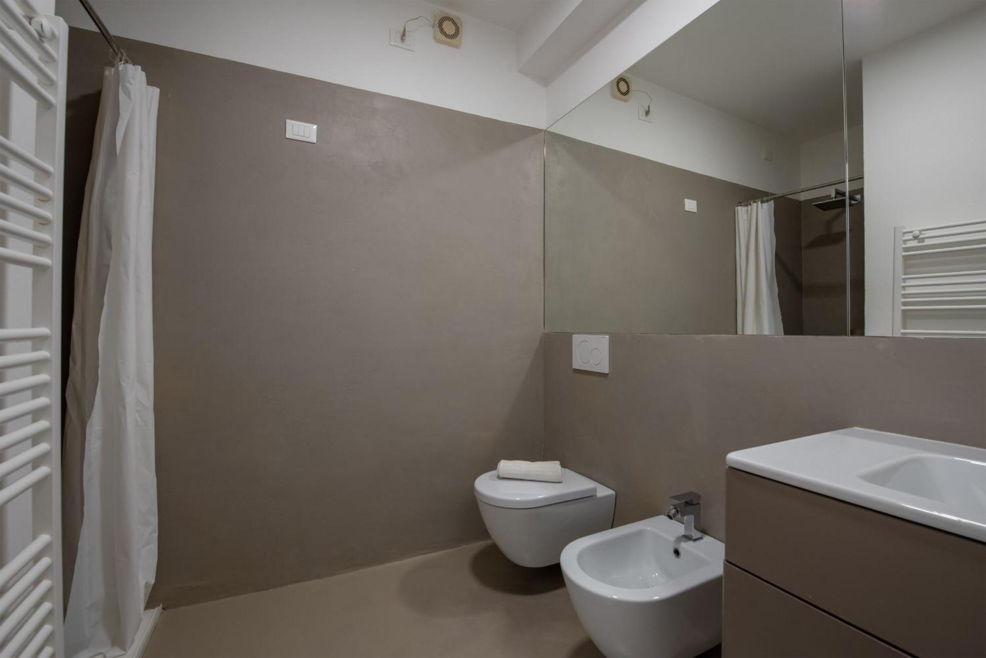 Residence Orti Apartments By Wonderful Italy Salò Eksteriør bilde